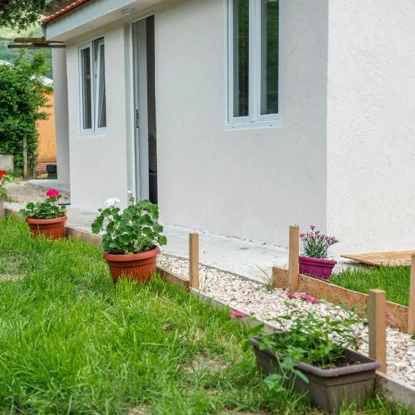 Sunny Bay Village, Hotel in Herceg Novi