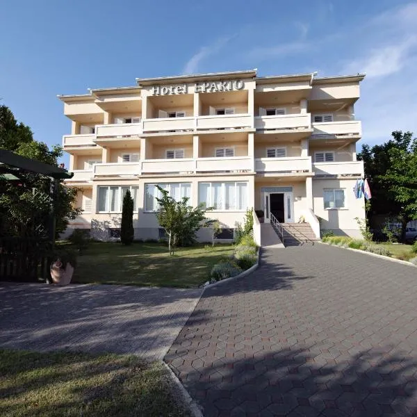 Hotel Epario、ロパールのホテル