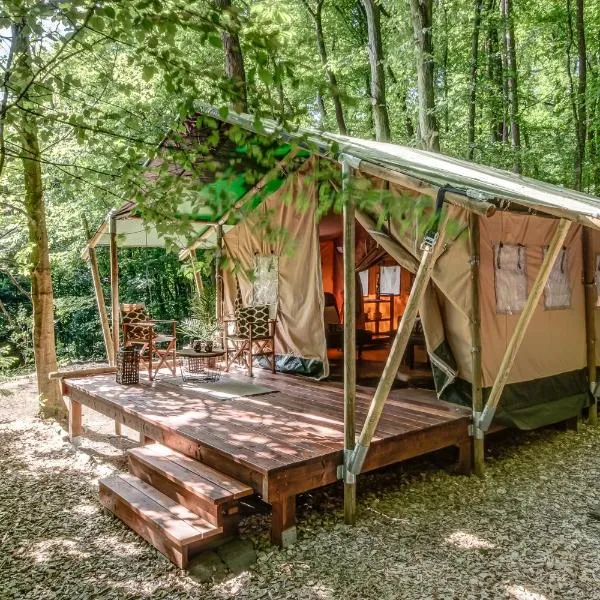 Glamping Safari - Africa House, ξενοδοχείο σε Zlín