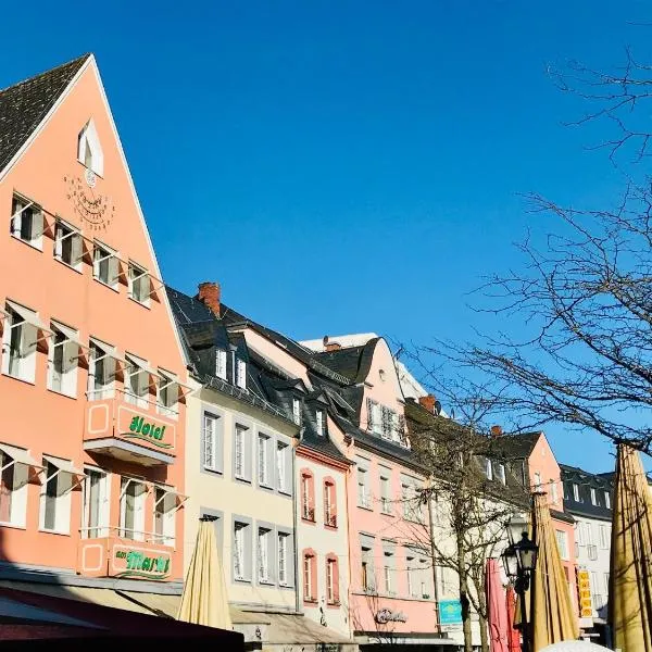 Hotel am Markt、ザールブルクのホテル