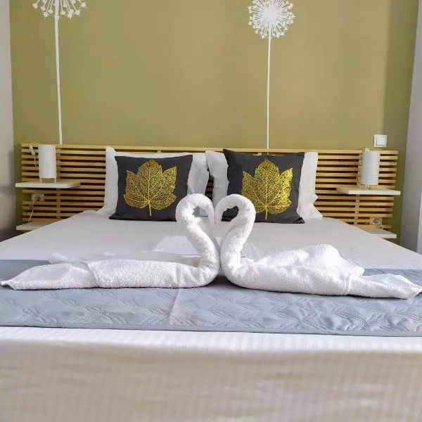 Sunday Apartment Chania 2B, hotel in Chania