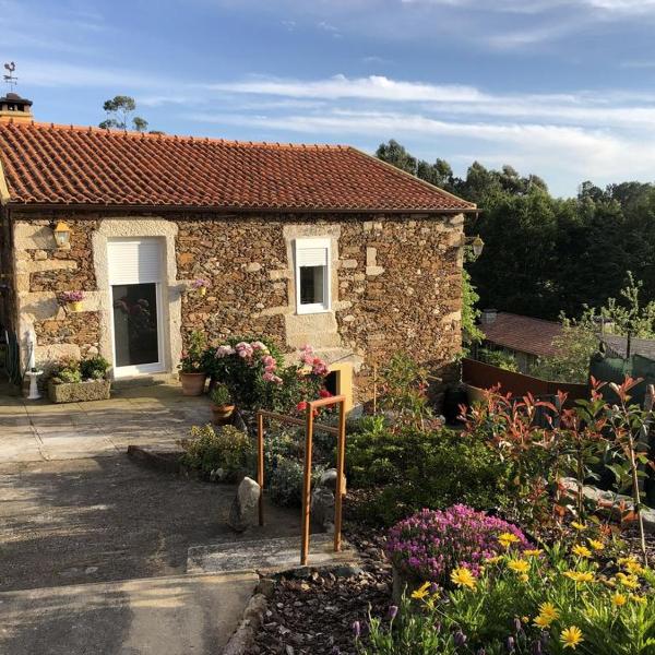 Trajadinha - Casa da Avó Quina