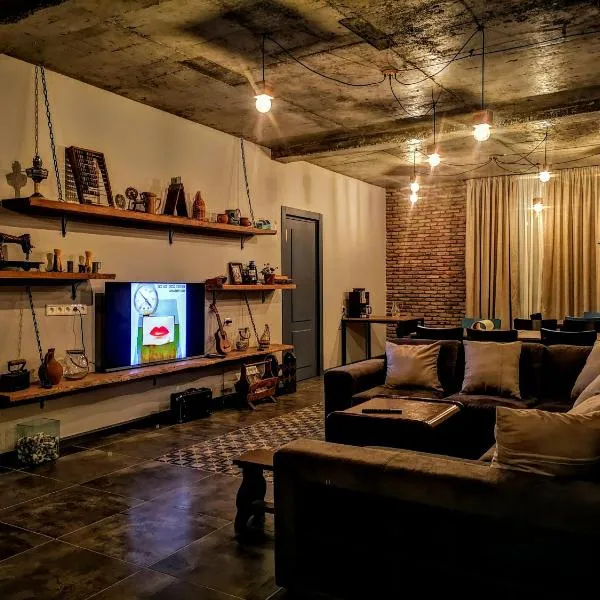 Hotel Jimla, hotel in Stepantsminda