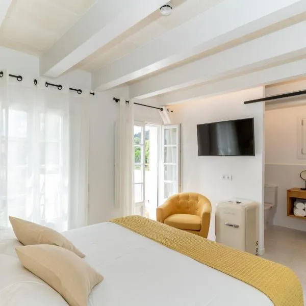 Hotel m - 27, hotel i Es Mercadal