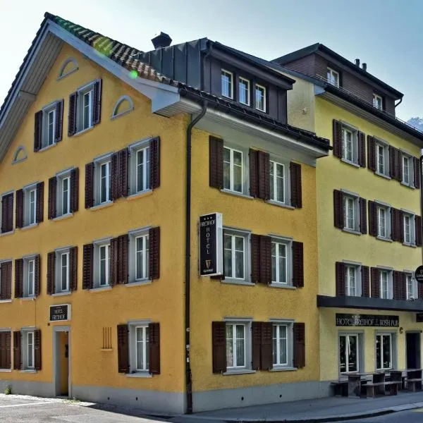 Hotel Freihof, hotel v destinaci Glarus