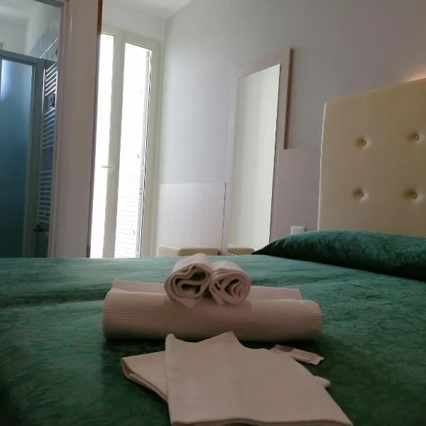 HOTEL ANDREA'S，位于里米尼的酒店