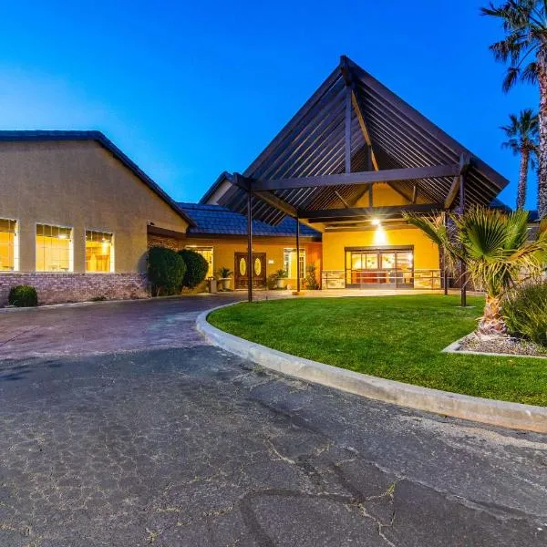 Executive Inn Mojave with Outdoor Pool - Mojave, USA - Updated 2026 ...