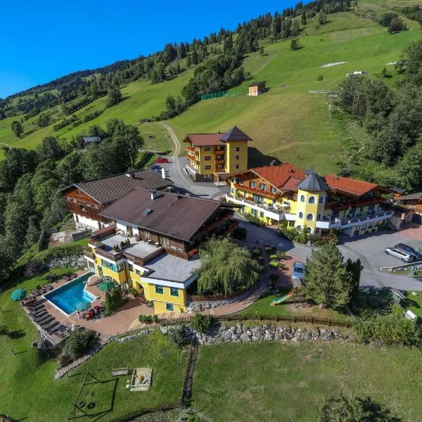 Eggerhof mit Panorama Aussicht, inklusive Verwöhnpension und Joker Card, hotel di Saalbach Hinterglemm