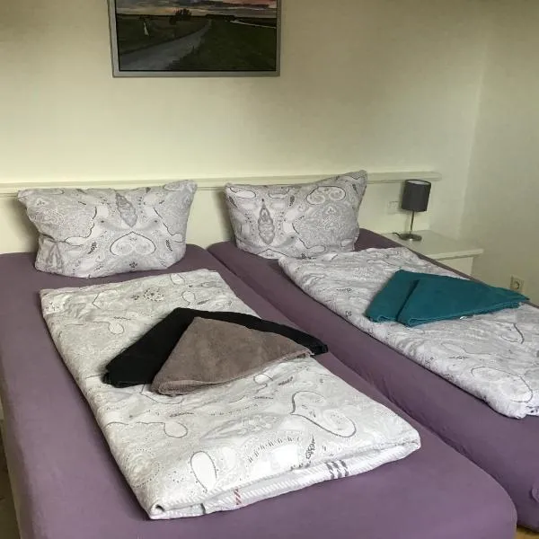 Haus Dünenblick (OG), hotel in Borkum