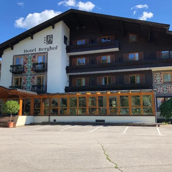 Hotel Berghof, hotel in Berg im Drautal