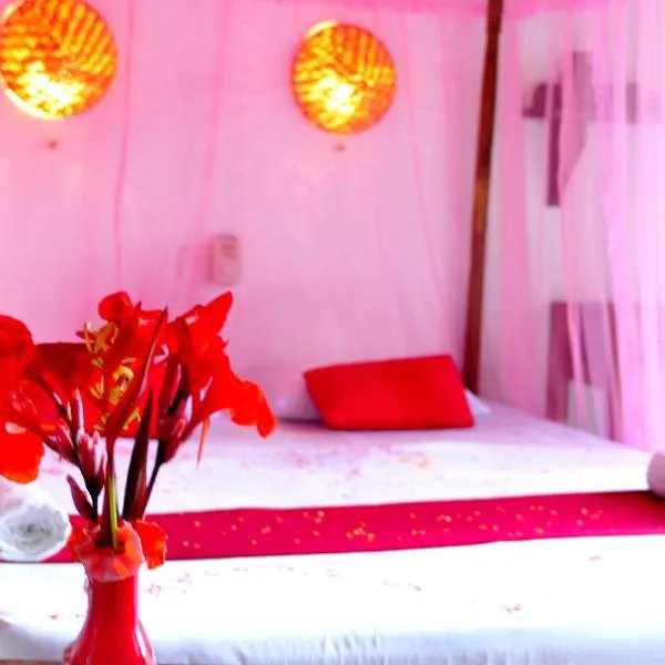 Surewo Sun Shine Apartment, hotel in Bentota