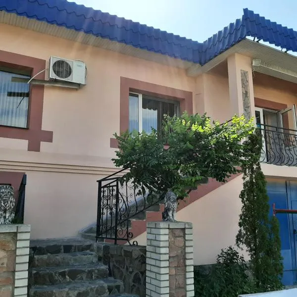 ХОСТЕЛ : ул. Белопольское шоссе 21, hôtel à Soumy