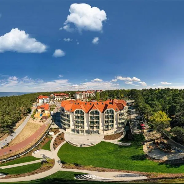 Hotel White，位于库瑞尼卡慕斯卡的酒店