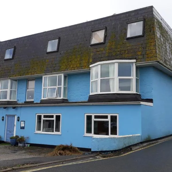 Blue Room Hostel Newquay, hotel in Newquay