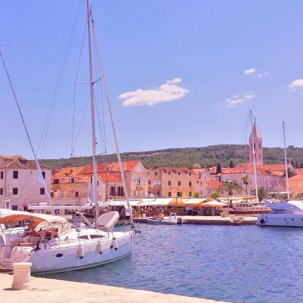 ꕥ ROOMS SUNCE, Family choice, Best Panoramic view, Supetar Island Brac, hotel in Supetar