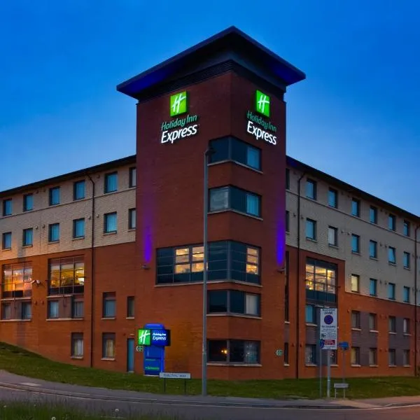 Holiday Inn Express London Luton Airport by IHG, ξενοδοχείο στο Λούτον
