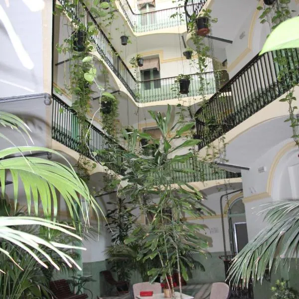 Hotel Peninsular, hotell i Barcelona