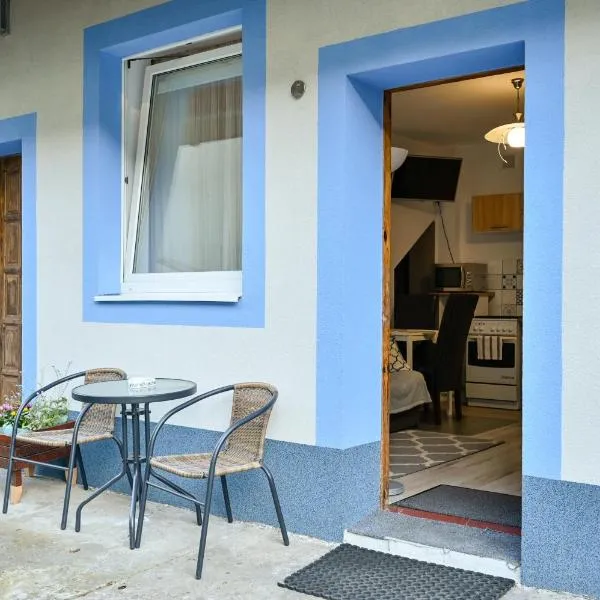 Pokój z aneksem kuchennym, hotel v Gdyni