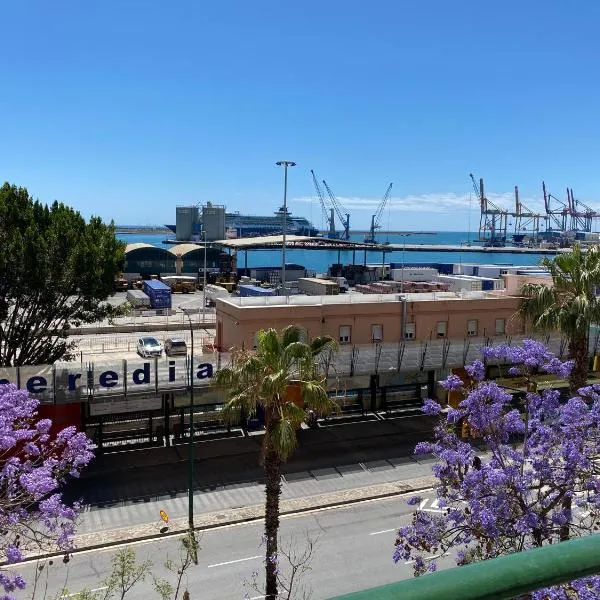 Solymar Beach Premium, hotel in Málaga