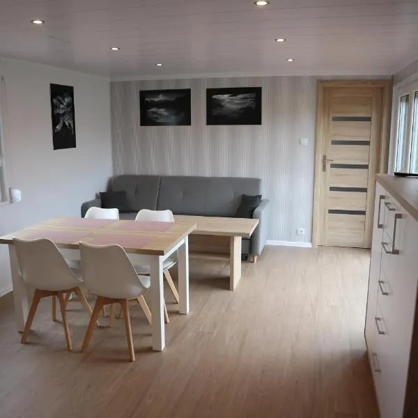 Amis apartmán 1，位于利普托斯基米库拉斯的酒店