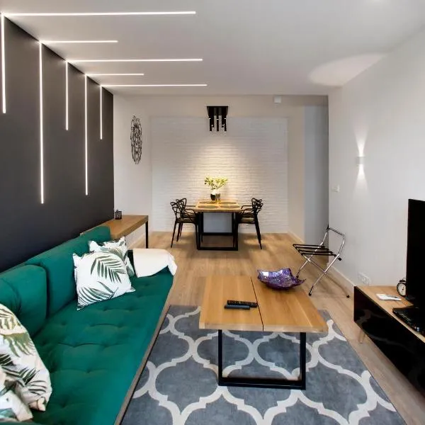 P&O Serviced Apartments Group Komputerowa, хотел в Варашава