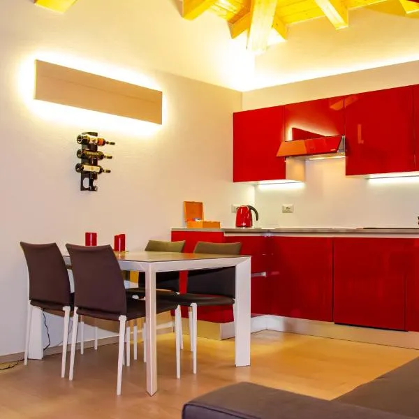 Holiday House Viola, hotel v destinaci Tirano