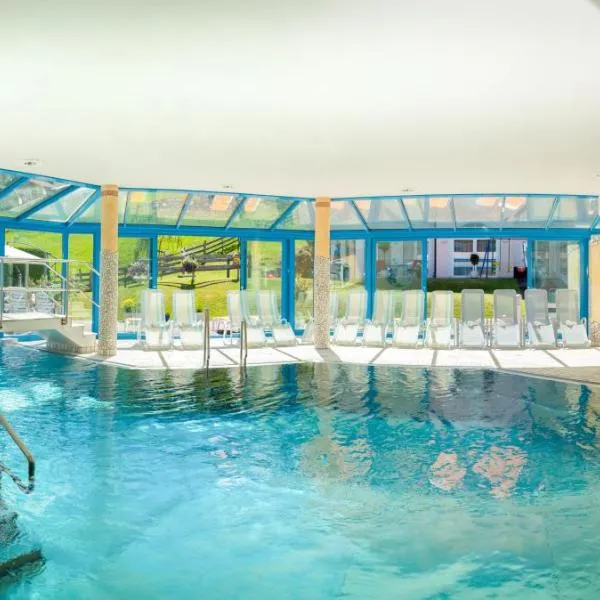 Hotel Vierjahreszeiten, khách sạn ở Flachau