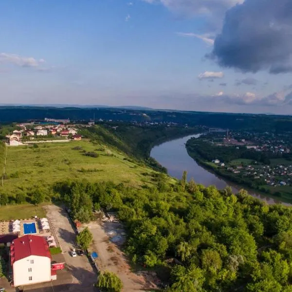Оазис, hotel v destinaci Zalishchyky