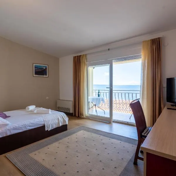 Pansion Epetium, hotel ve Splitu