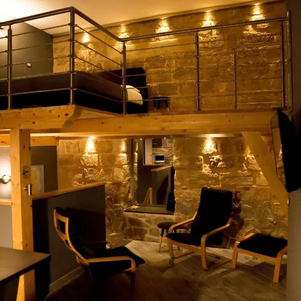 "Here" Mini loft Alghero, hotel in Alghero