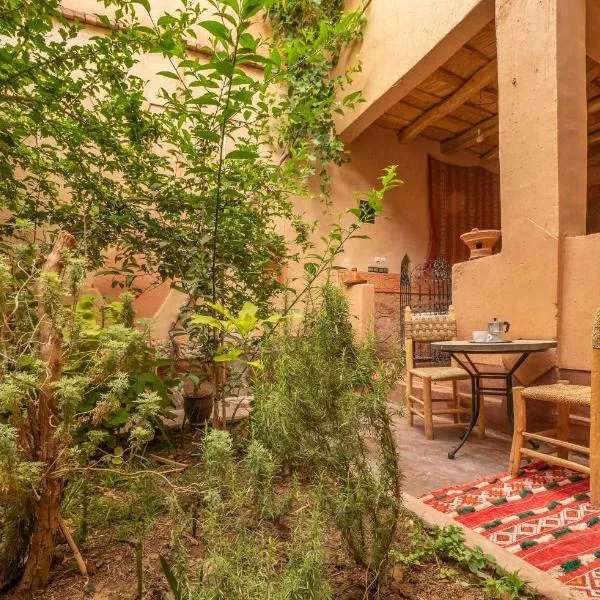 Dar Essalama Dades, hôtel à Akhendachou nʼAït Ouffi