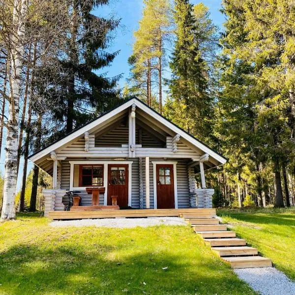 Huhtaniemen Mökkikylä, hotel in Veteli