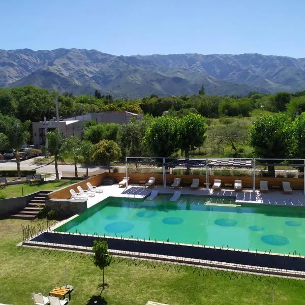 Altos De Merlo Suites, hotel v destinaci Merlo