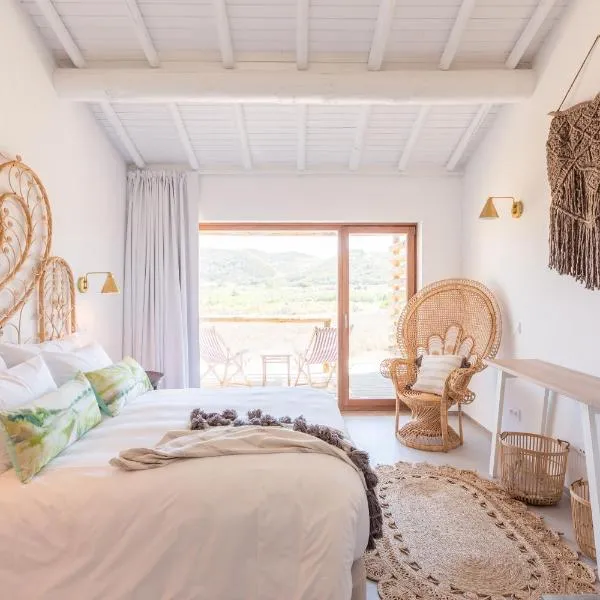 Hortas do Rio - Casa de Campo, Hotel in Carrapateira