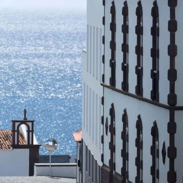 Azores Youth Hostels - Santa Maria, hotel in Vila do Porto