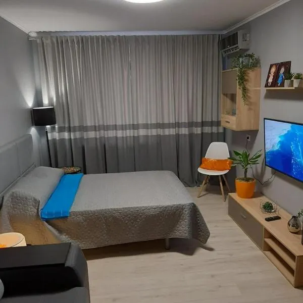 НОВАЯ КРАСИВАЯ квартира., ξενοδοχείο σε Τσερκάσι