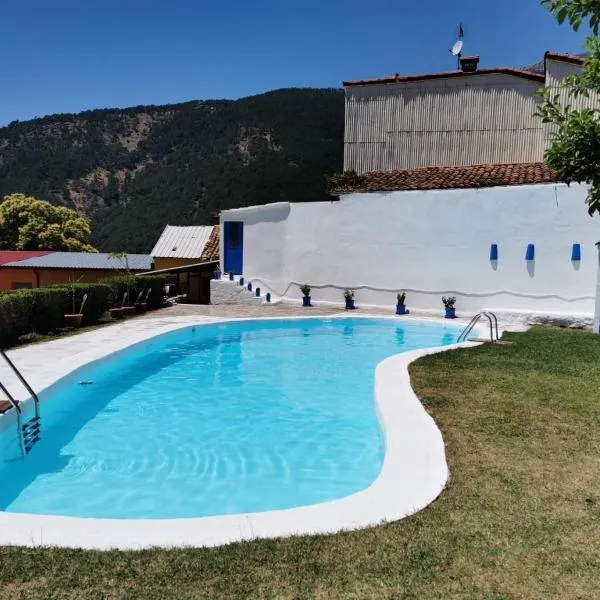 Hotel Barbacedo, ξενοδοχείο σε Mijares