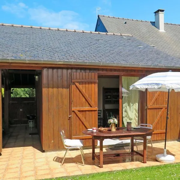 Chalet Le Chalet by Interhome、カンカルのホテル