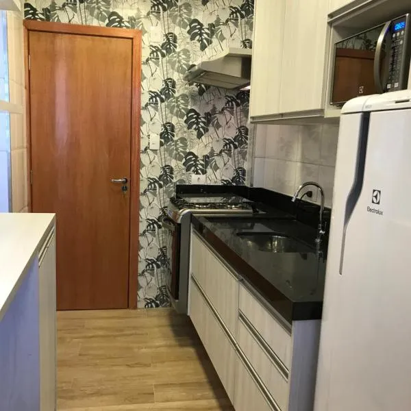 Liberdade 1 QT + Sofá Cama - 200m Metrô. Novo!, hotel em São Paulo