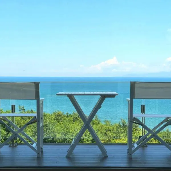 Duplex Seaview Condo，位于都拉斯的酒店
