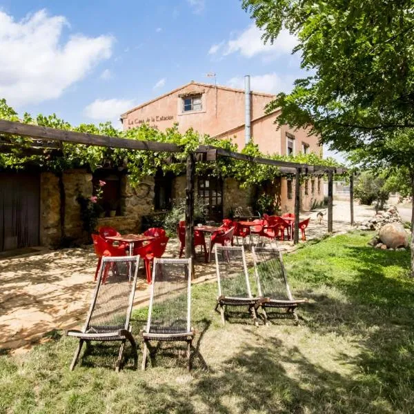La Casa de la Estación, Hotel in Sarrión