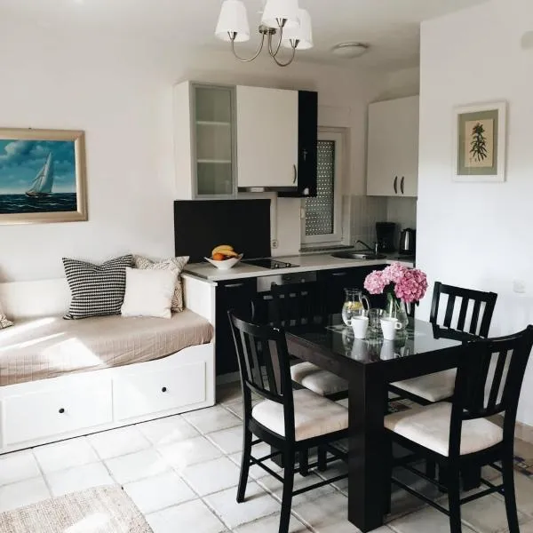 Apartments Paklenica, hotel a Starigrad-Paklenica (Ortopula)