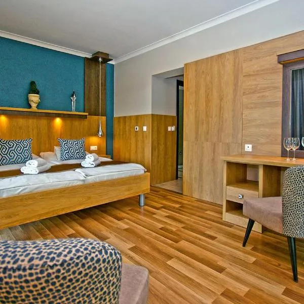 Boutique Hotel Divina, hotel v Harkánech