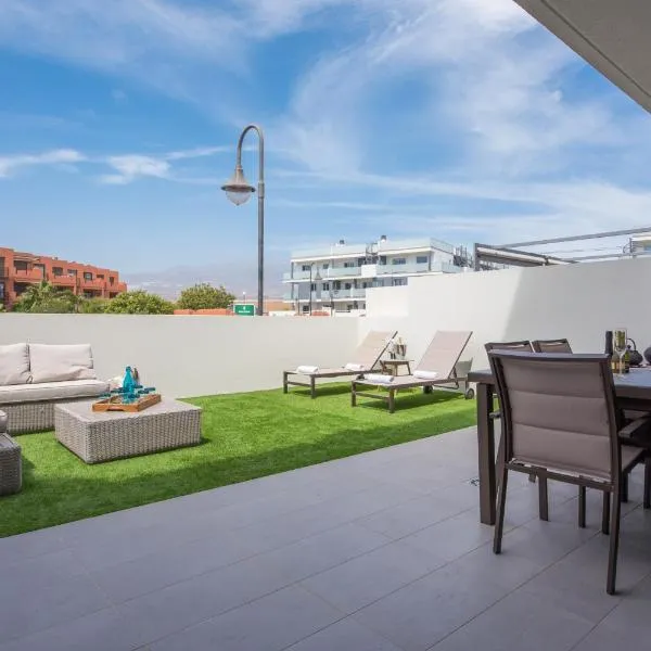Surfer's Beach Apartment, hotel en La Tejita