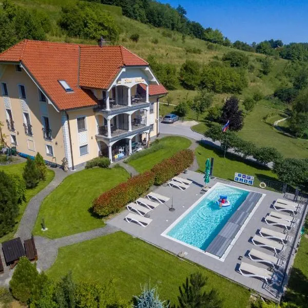 Vila Silva Marija Apartments, hotell sihtkohas Pišece