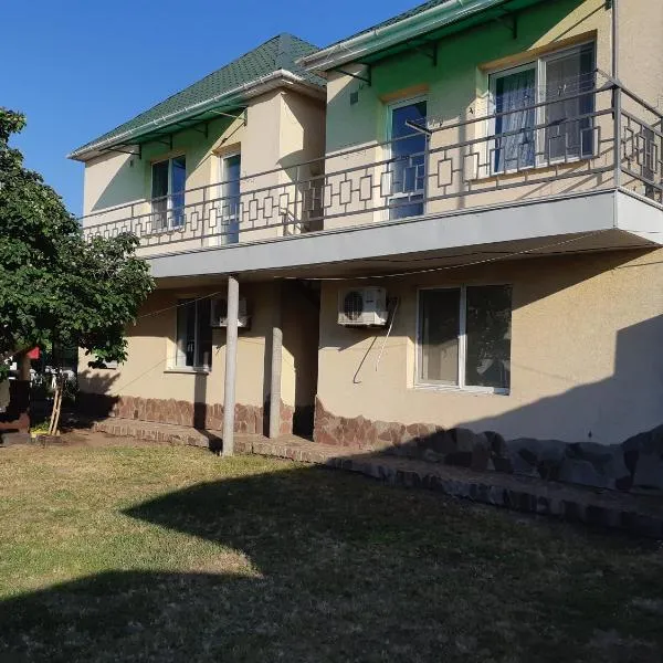 Отель Маленький Рай, hotel in Zatoka