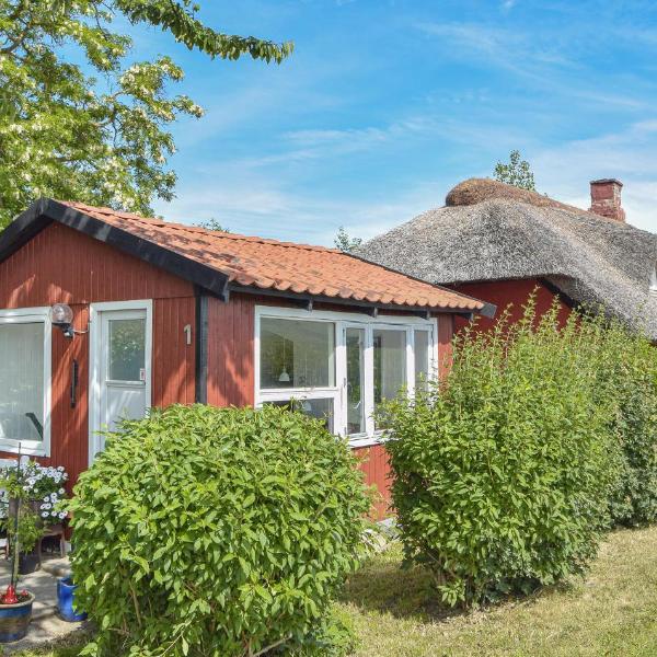 Awesome Home In Juelsminde With 2 Bedrooms And Wifi