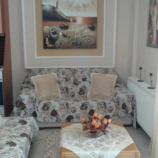 Porcelanico Home, hotel v destinaci Ofrynio