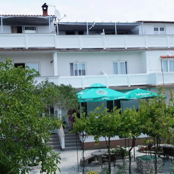 Apartmani Julija i Danijel, hotel i Rab