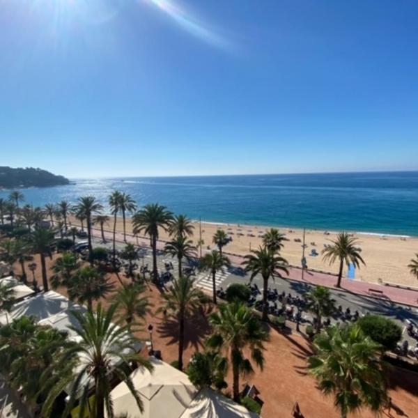 Mediterranean apartment in Lloret de Mar next to the Sea